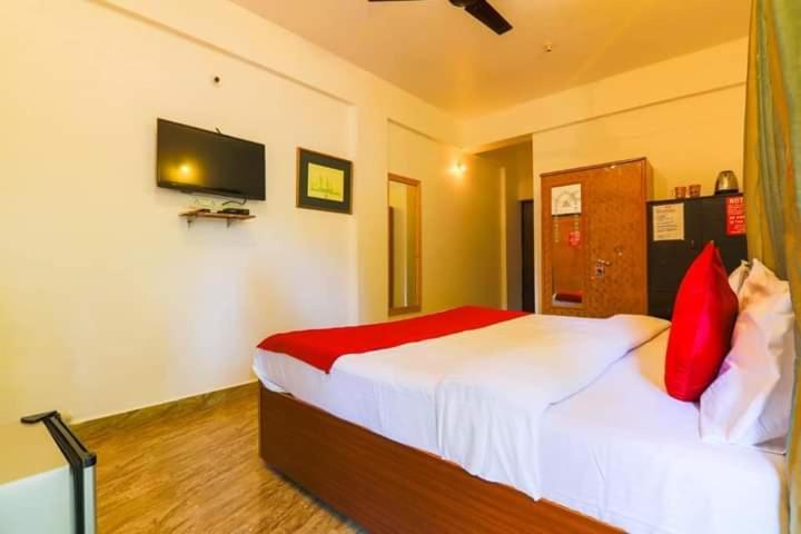 Hotelpornima Отель Пурнима Candolim Extérieur photo